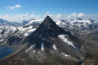 Norway's 2000m Peaks